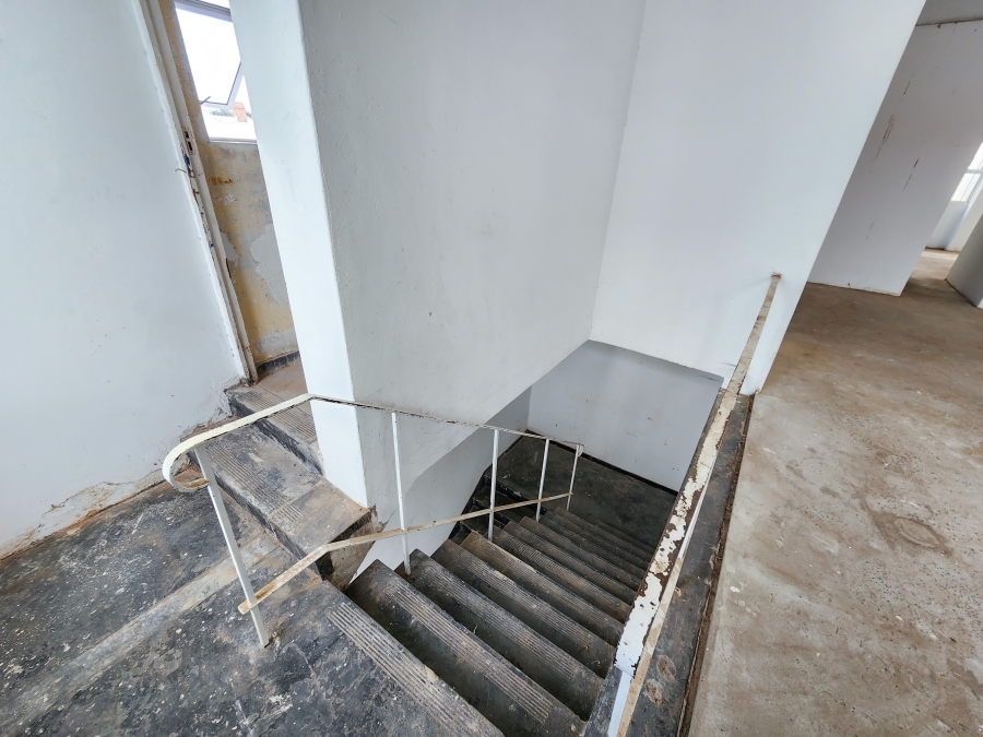 To Let commercial Property for Rent in Salt River Western Cape